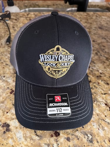 Customer photo review of 12 Richardson 112 Snapback Trucker Caps