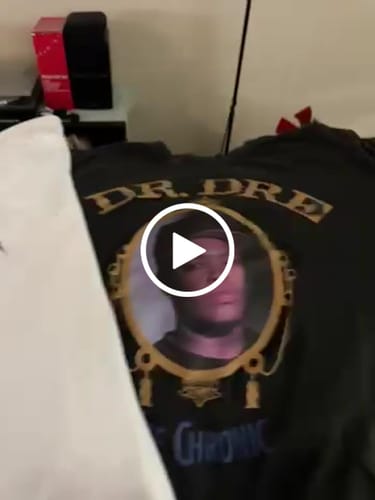 Customer video review of Wholesale Rock & Music T-Shirts (10 Pieces)