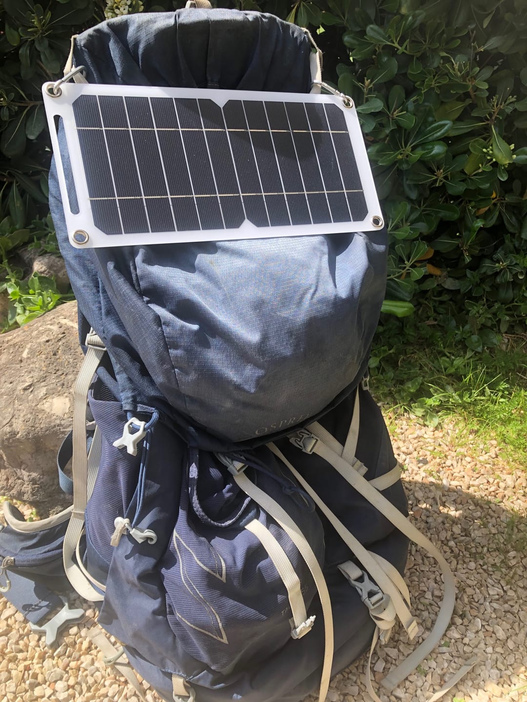 Customer photo review of Chargeur Solaire Portable Randonnée 35W