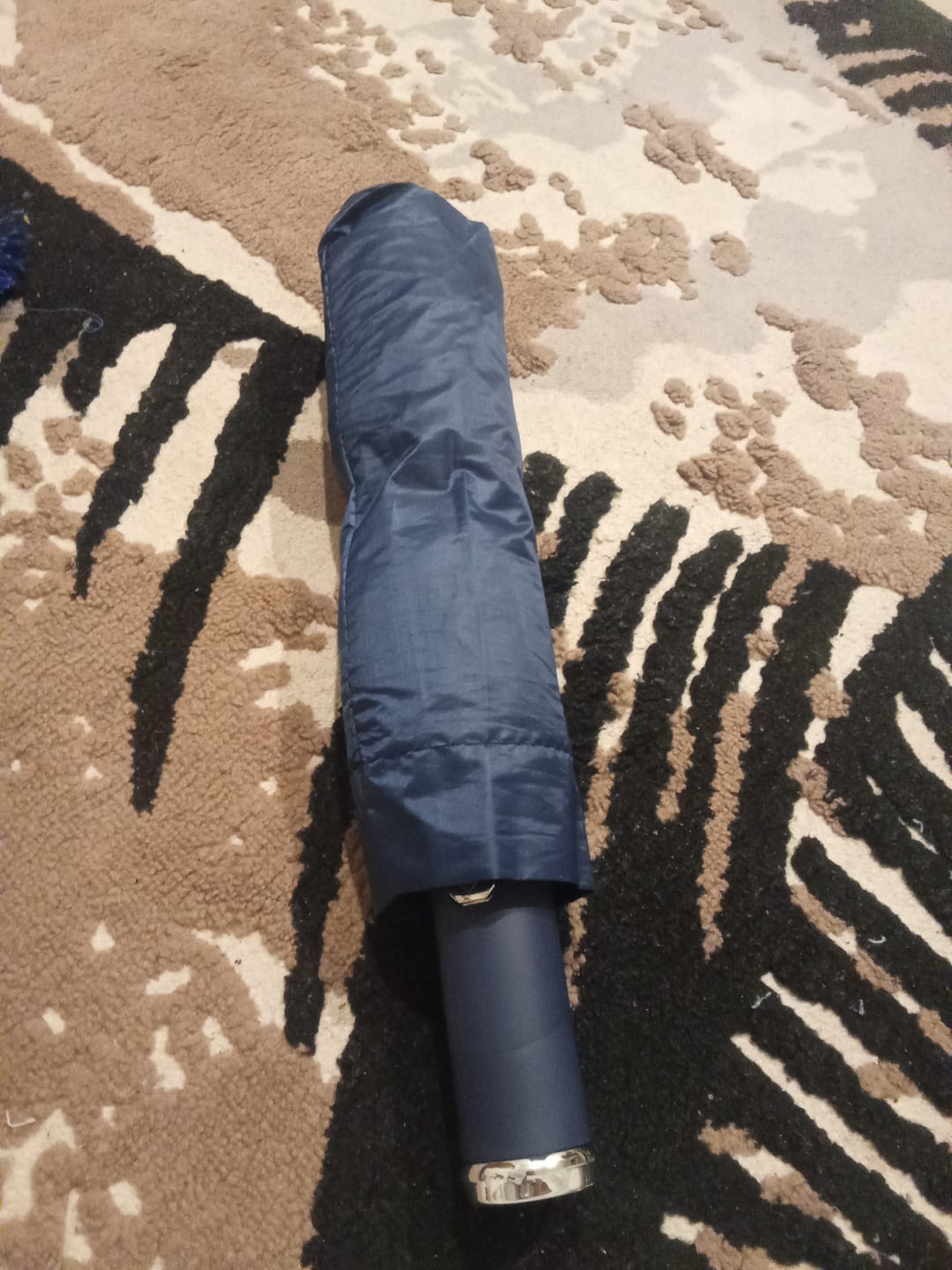 Customer photo review of UV Protected Umbrella with Torch - Unbreakable | Windproof | Waterproof