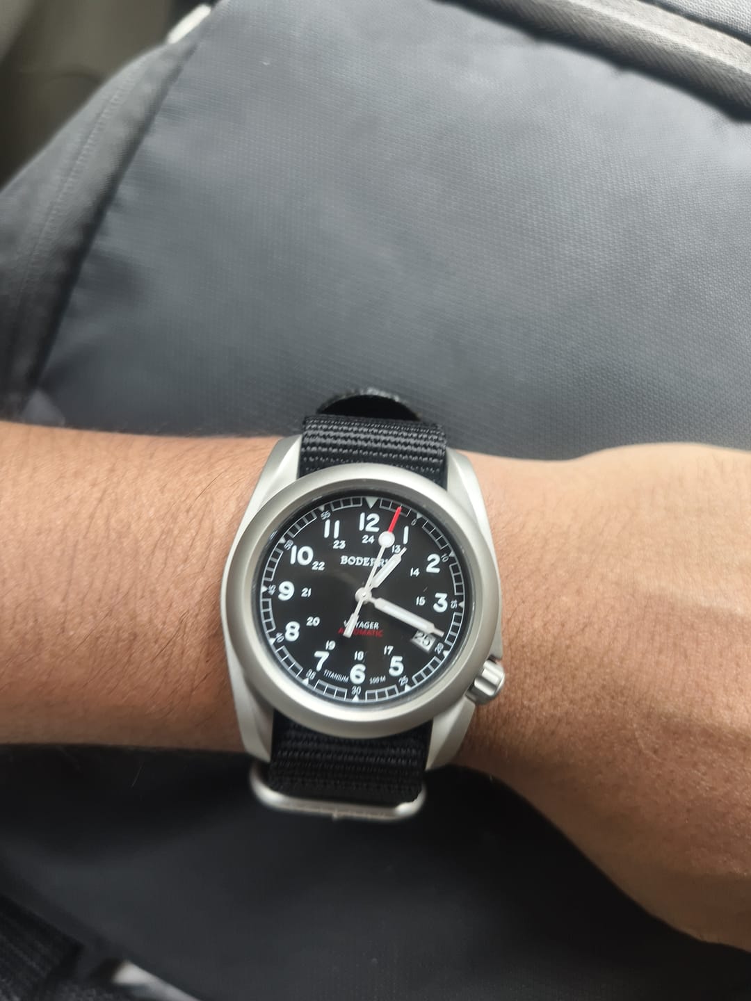 Customer photo review of VOYAGER - 100M Waterproof Titanium Automatic Field Watch | Black