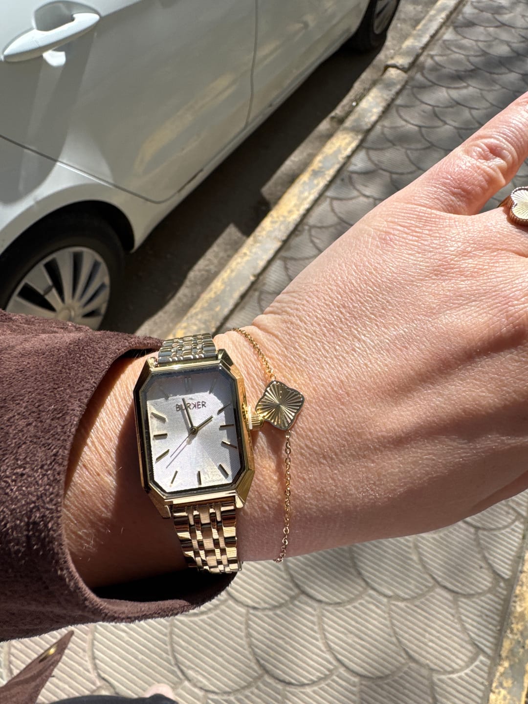 Customer photo review of Isabell Gold