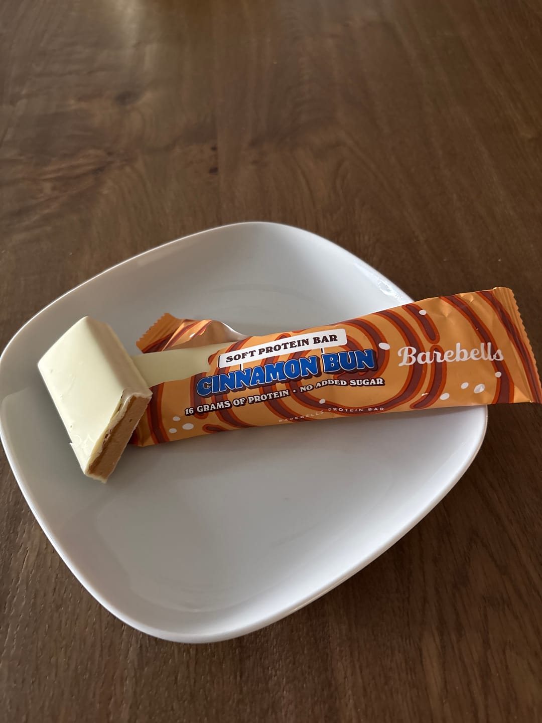 Customer photo review of BAREBELLS Cinnamon Bun