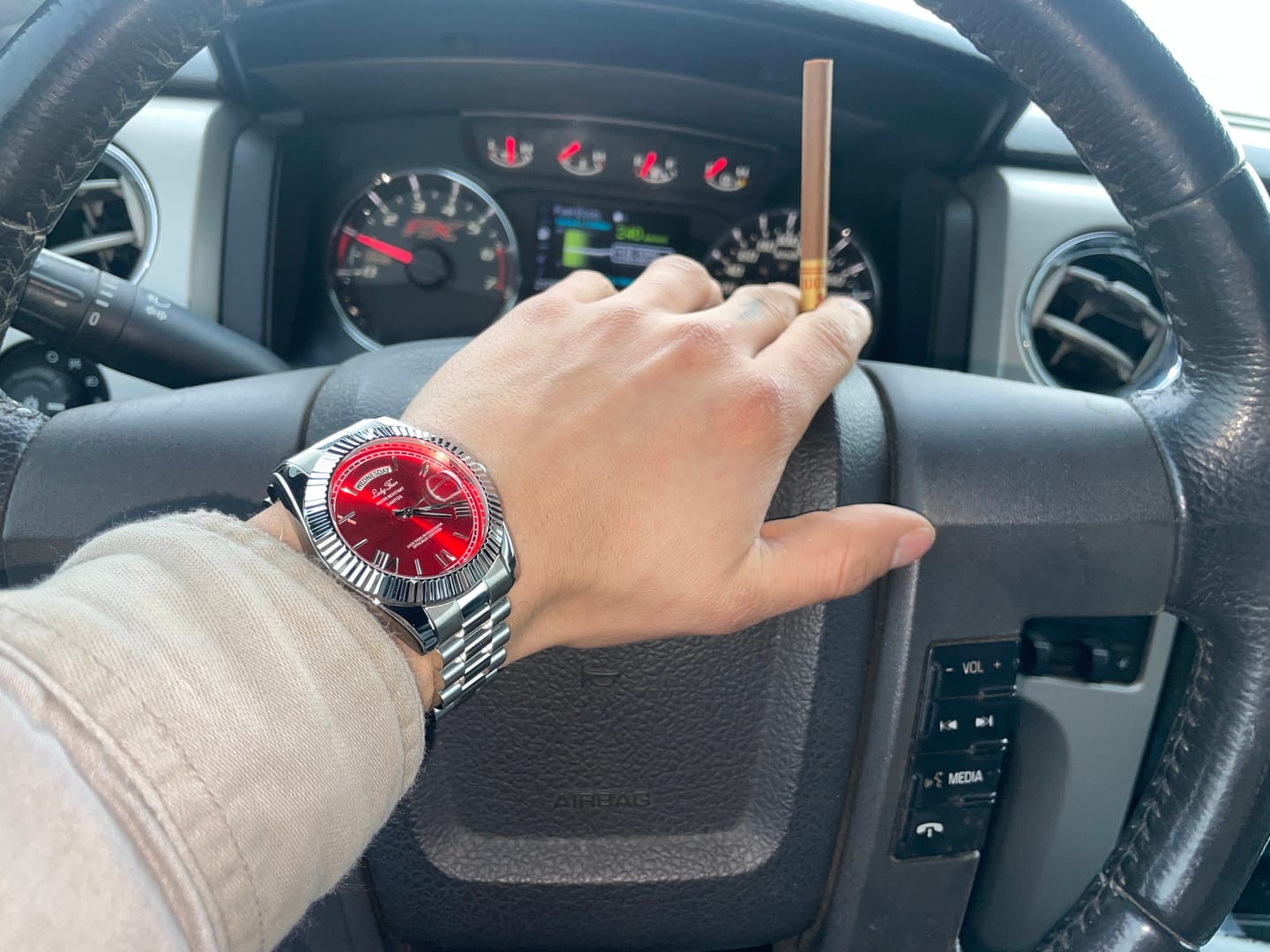 Customer photo review of Lucky Fours® Santos