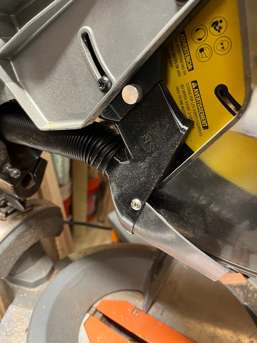Customer photo review of Dust Collection Chute for Ridgid 12" Sliding Miter Saw (R4222)