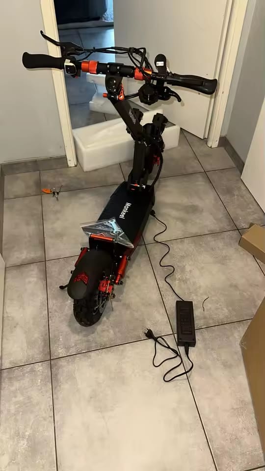 Customer photo review of Mankeel MX-14 Electric Scooter