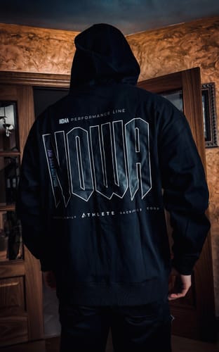 Customer photo review of Sudadera DARK ATHLETE DIV - Oversized