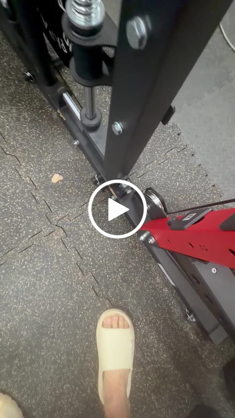 Customer video review of RitFit M2 Multi-Functional Modular Home Gym Smith Machine Tailored to All Fitness Levels
