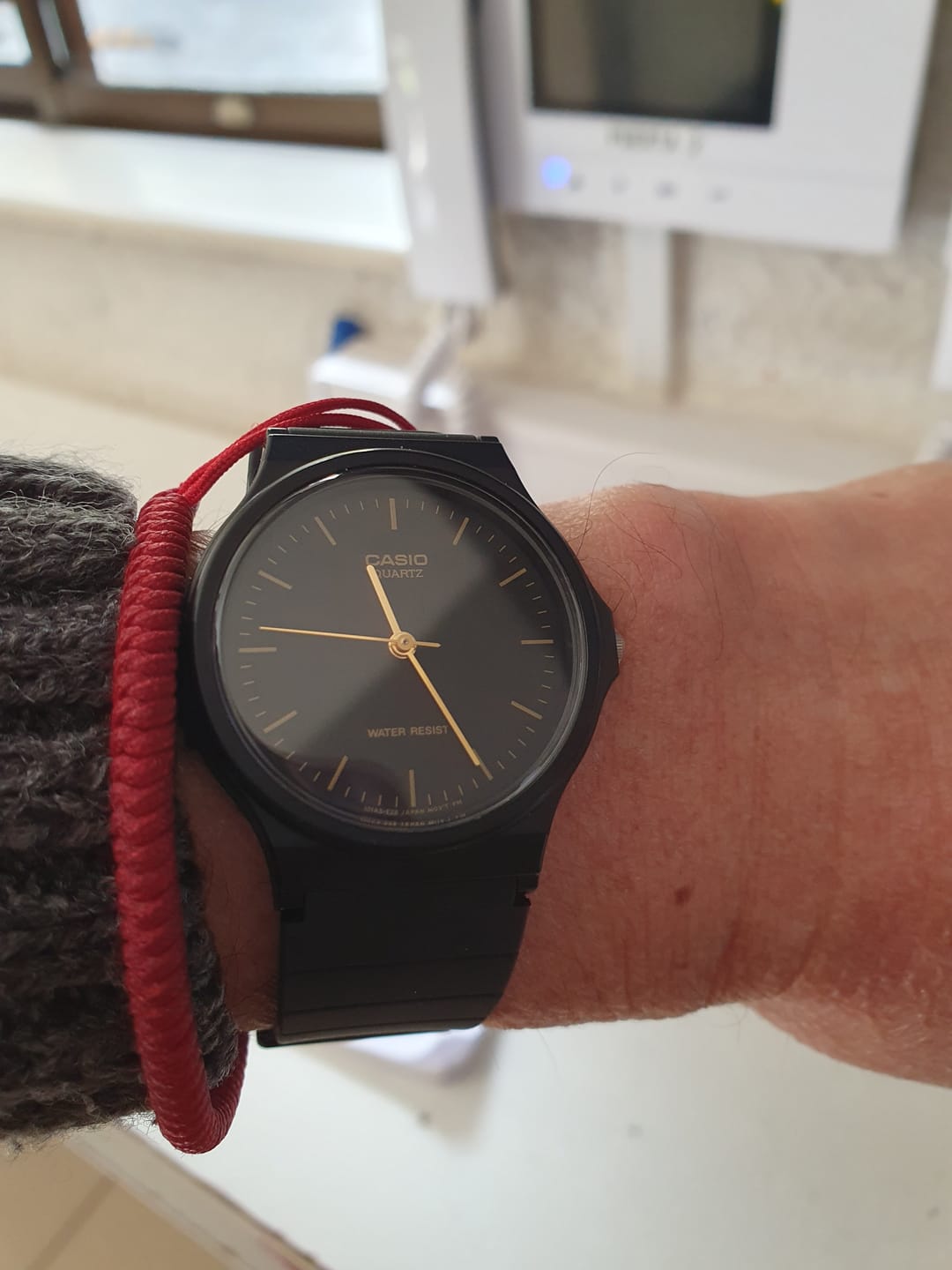 Customer photo review of Reloj Casio Vintage MQ-24-1ELDF Negro Flat