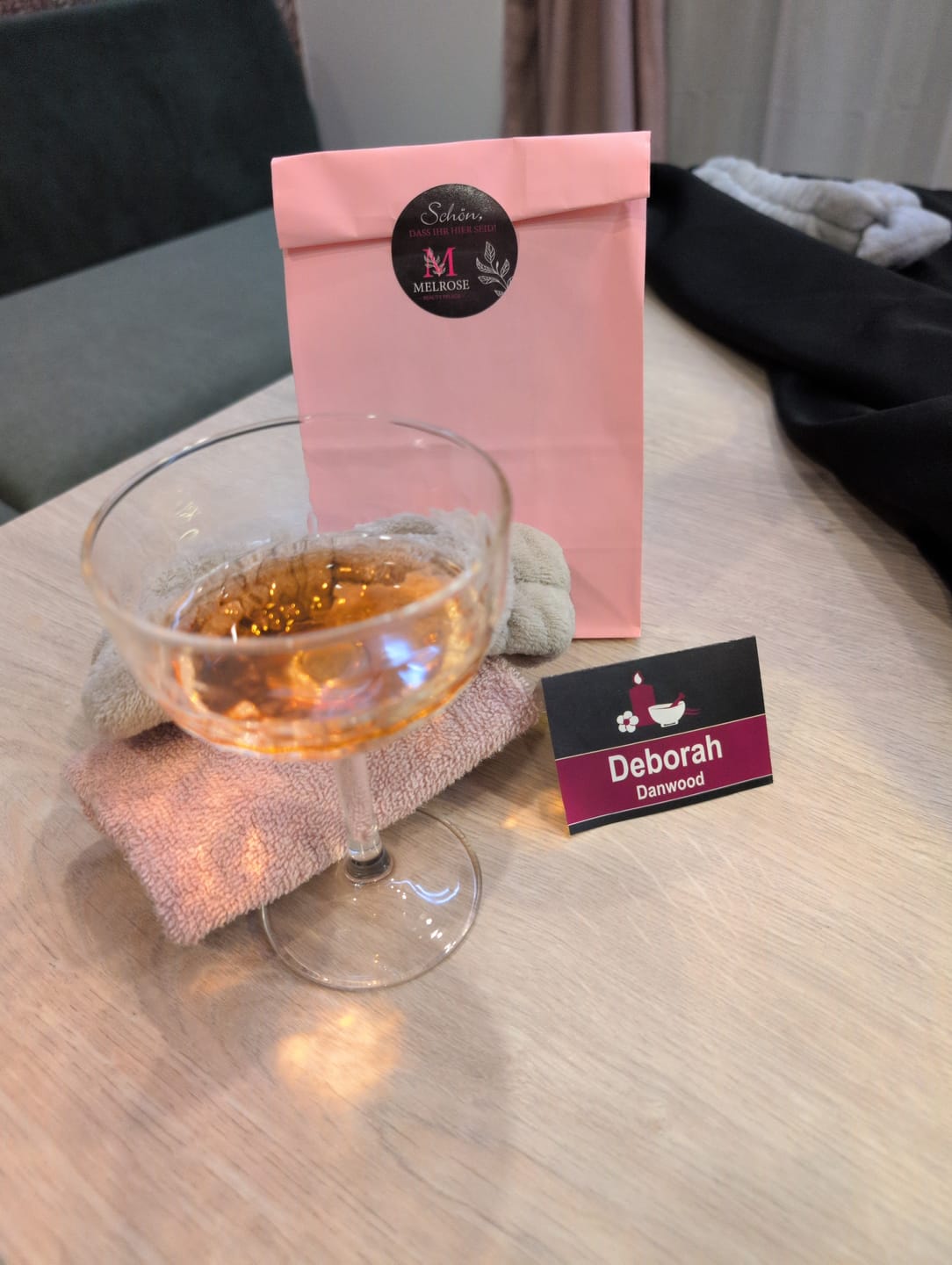 Customer photo review of Mädelszeit – Massageöl und eine Leiche