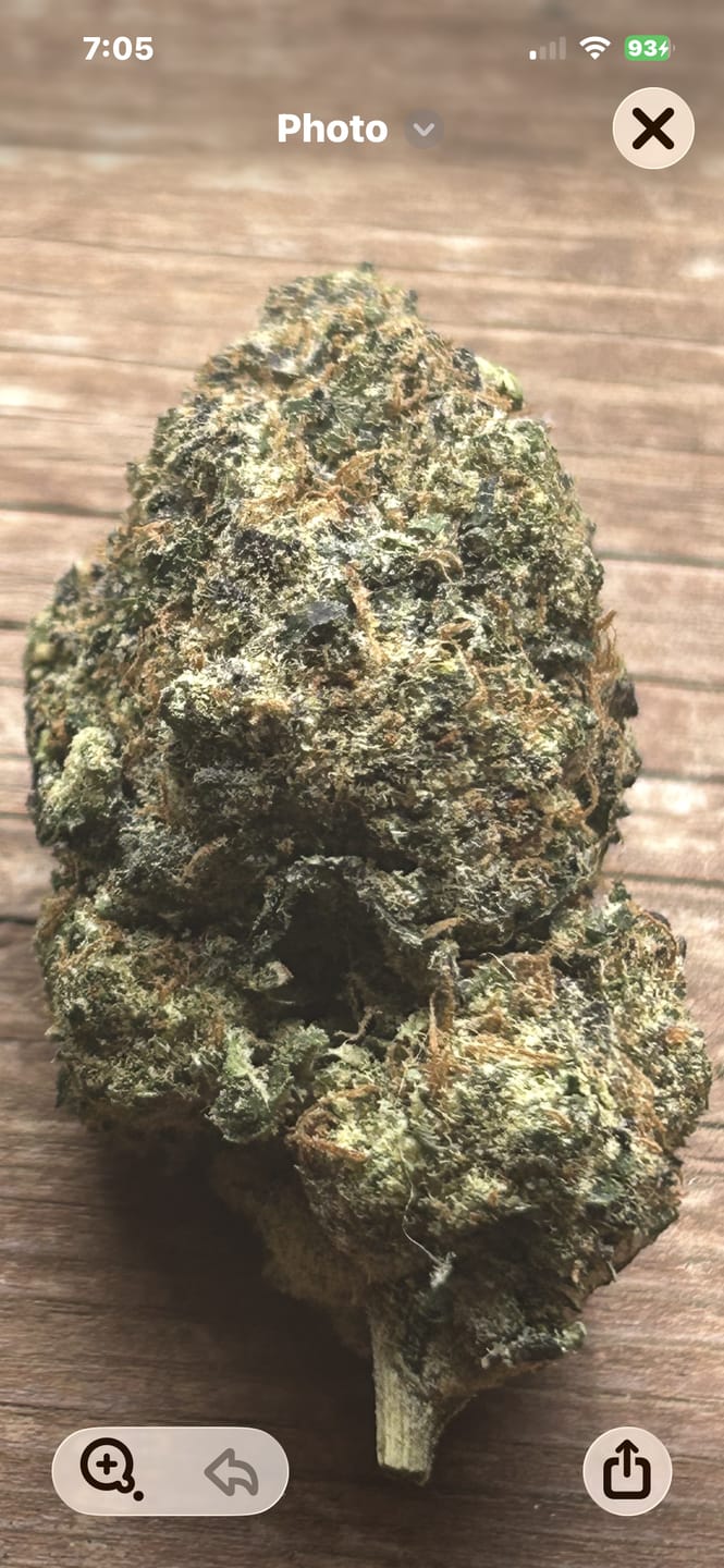 Customer photo review of Forbidden Fruit Exotic THCA