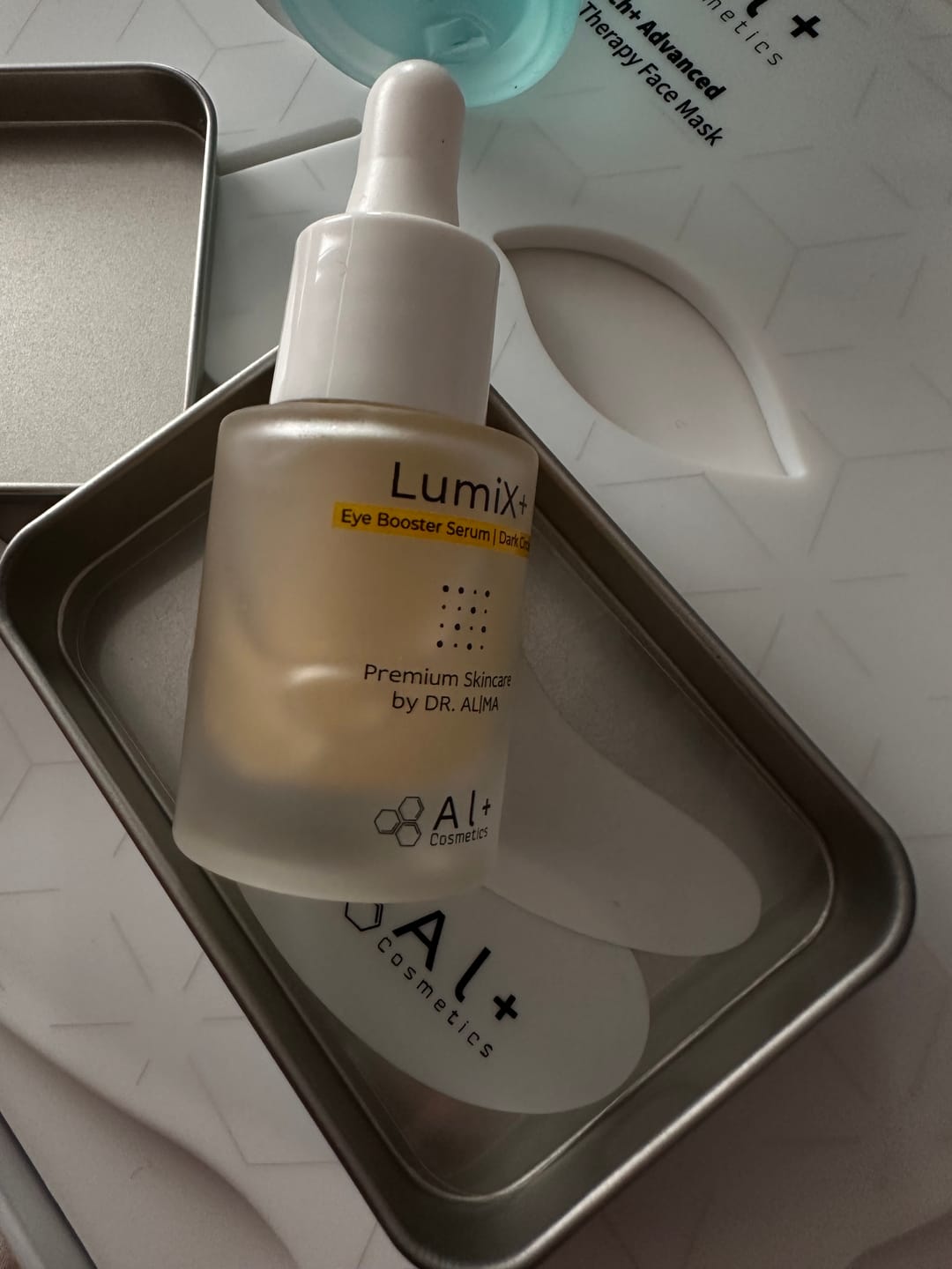 Customer photo review of LumiX+ | Озаряващ eye booster с кофеин