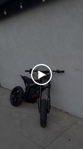 Customer video review of Shipping Protection