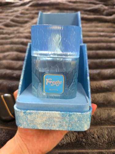 Reseña con foto de un cliente sobre Perfume Riiffs FREEZE 100ML XDP