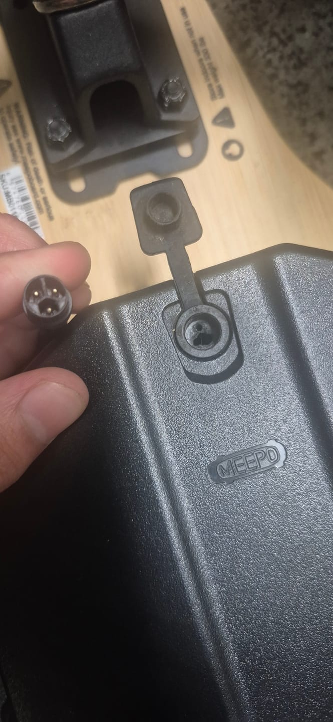 Customer photo review of Refurbished Skateboard(the US only)