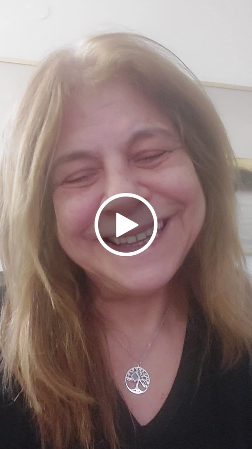 Customer video review of Tree of Life Necklace