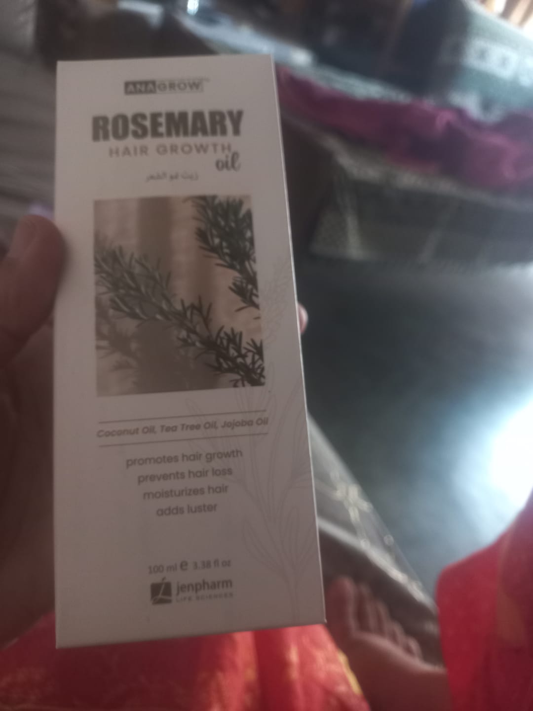 Customer photo review of Anagrow Rosemary Hair Oil