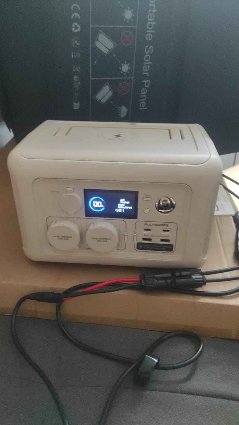 Customer photo review of ALLPOWERS R600 Portable Power Station 600W 299Wh LiFeP04 Battery