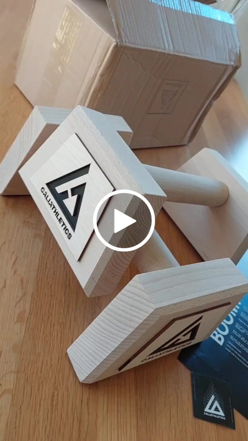 Customer video review of Wooden Parallettes MEDIUM