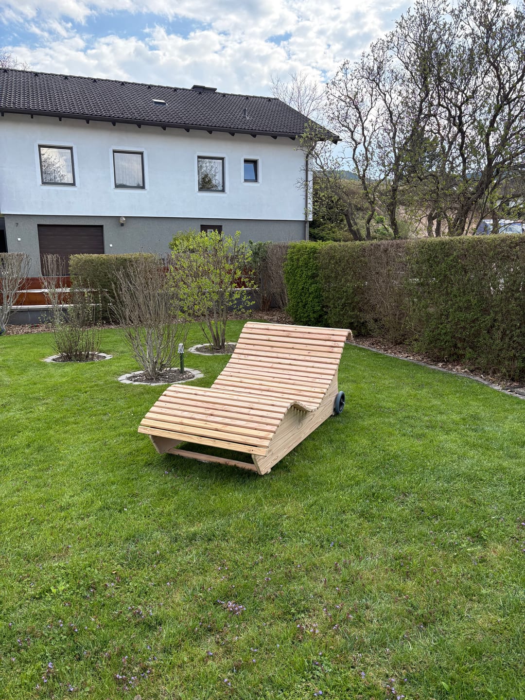 Customer photo review of Himmelsliege ,,Eibsee" Relaxliege aus Lärchenholz mit Rädern  ‍