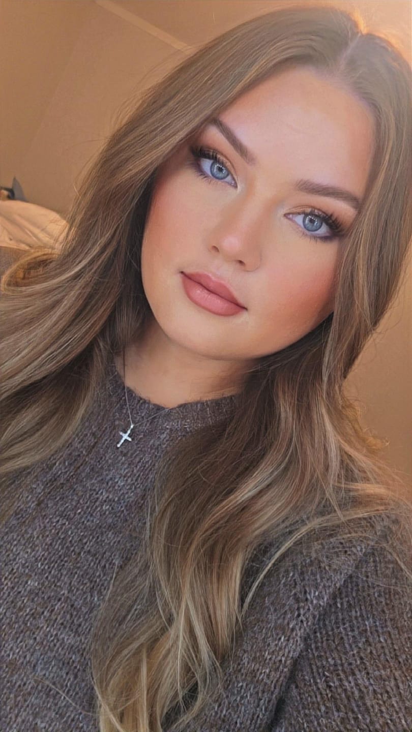 Customer photo review of Nourish & Glow Lipsticks