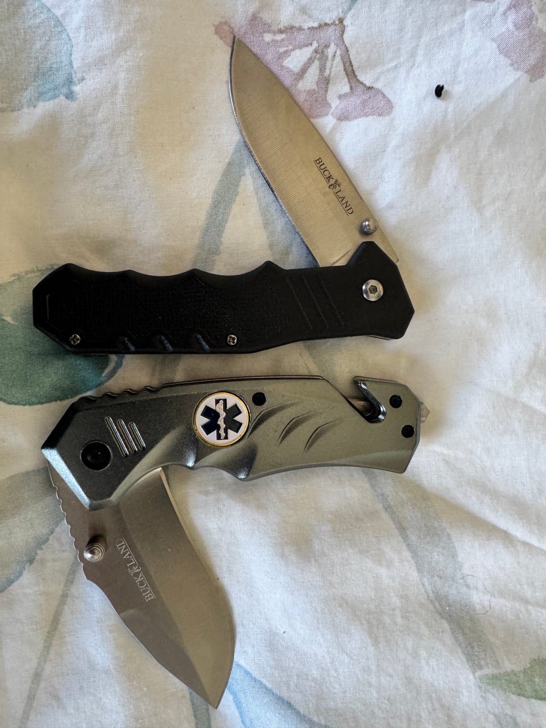 Customer photo review of Mystery Folding Knife