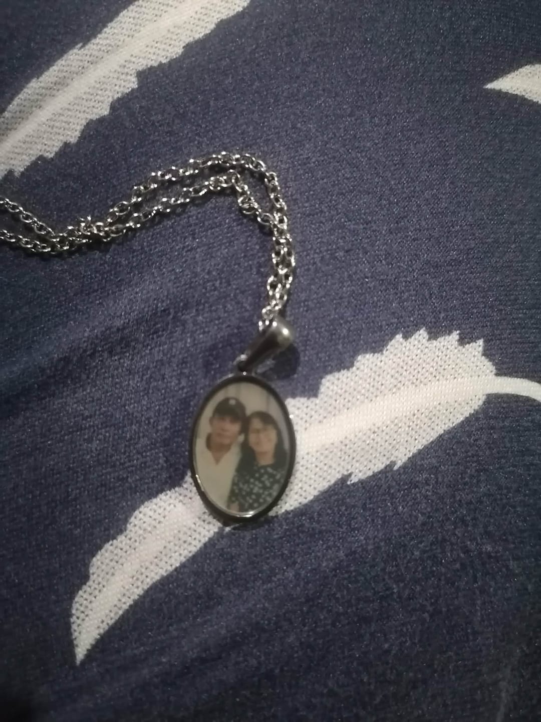 Customer photo review of Runa Color-Changing Photo Necklace