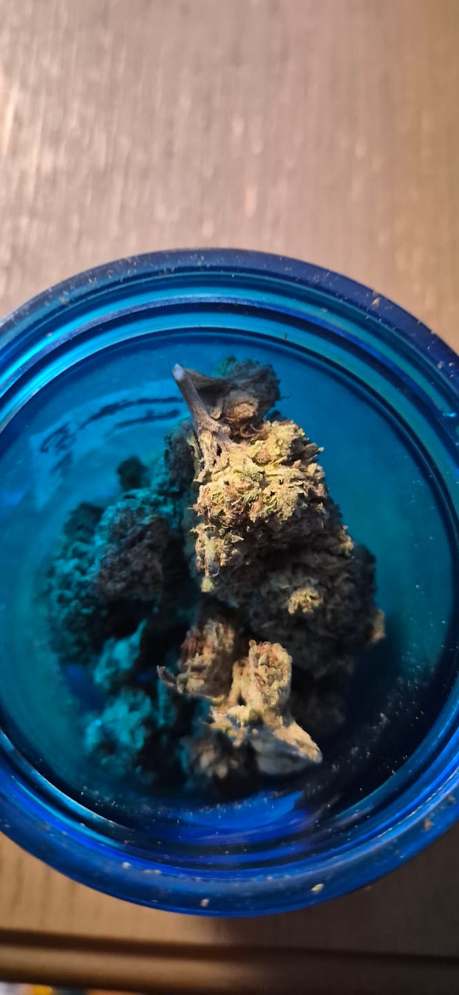 Customer photo review of Raspberry Kush - 28 Grams - Indica