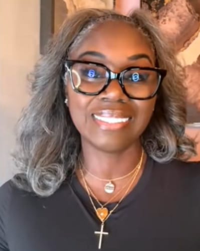 Customer photo review of Luvwin Salt & Pepper Layered Blowout Wave Beginner Friendly Glueless  Gray Wig 100% Human Hair