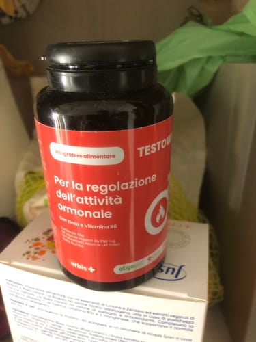 Customer photo review of TESTOWIT - Regolazione ormonale 120 cps NEW! PROMO 2+1 (+ GUIDA PDF & PORTAPILLOLE GRATIS)