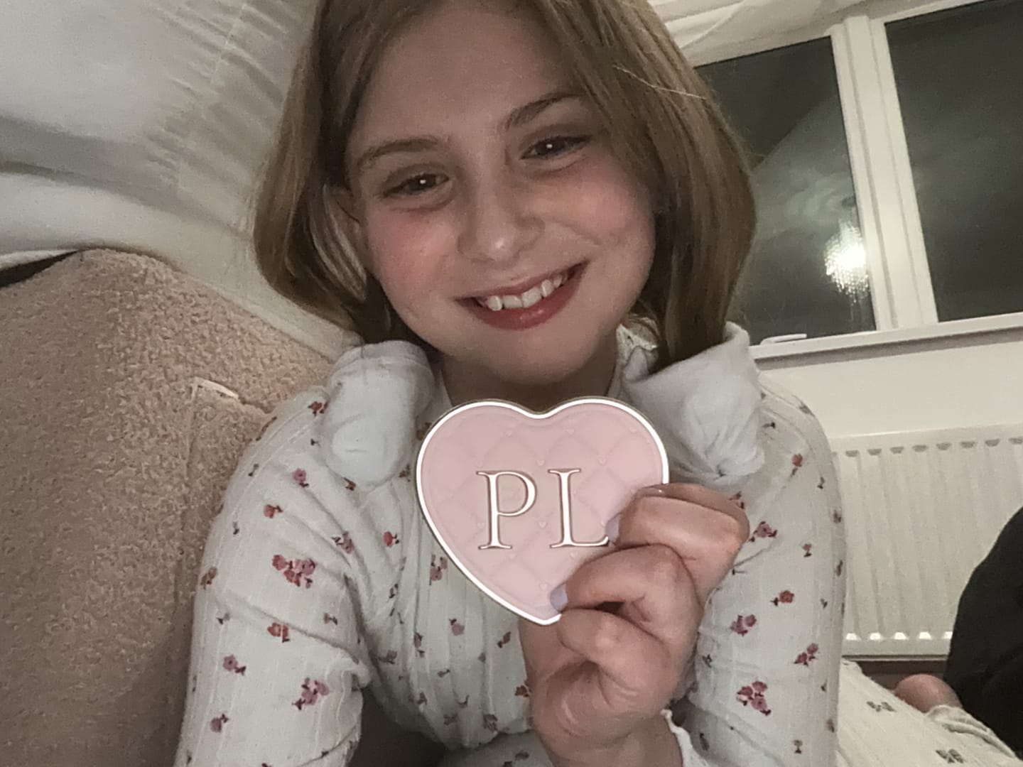 Customer photo review of Skin Bling Baked Highlighter Powder