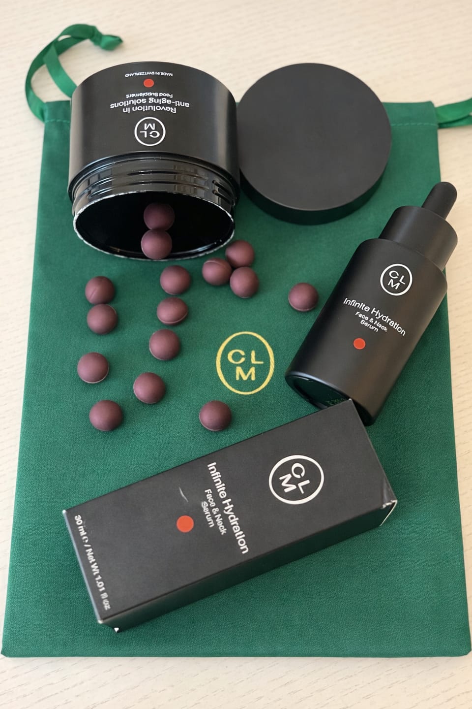Customer photo review of Dovana 🎁 CLM Beauty bag (dizainas ir spalva gali varijuoti)