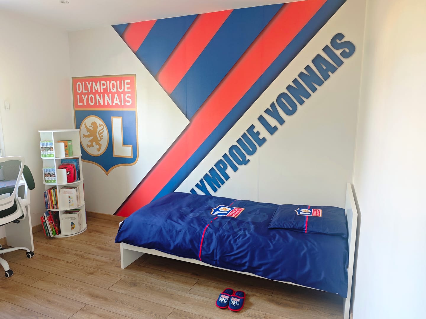 Customer photo review of papier peint football Olympique Lyonnais