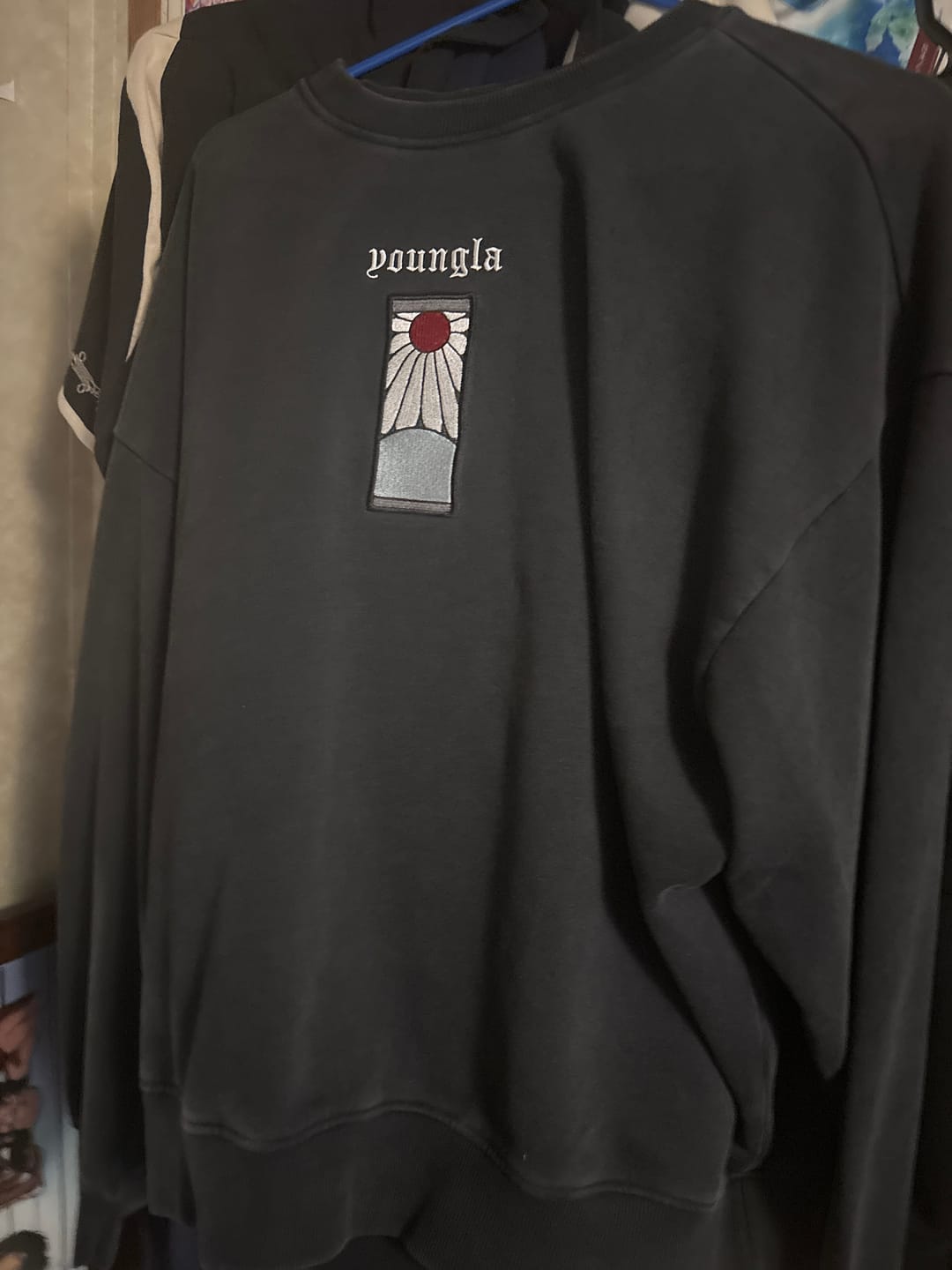 Customer photo review of 5196 - Demon Slayer: Kimetsu no Yaiba - Crewnecks