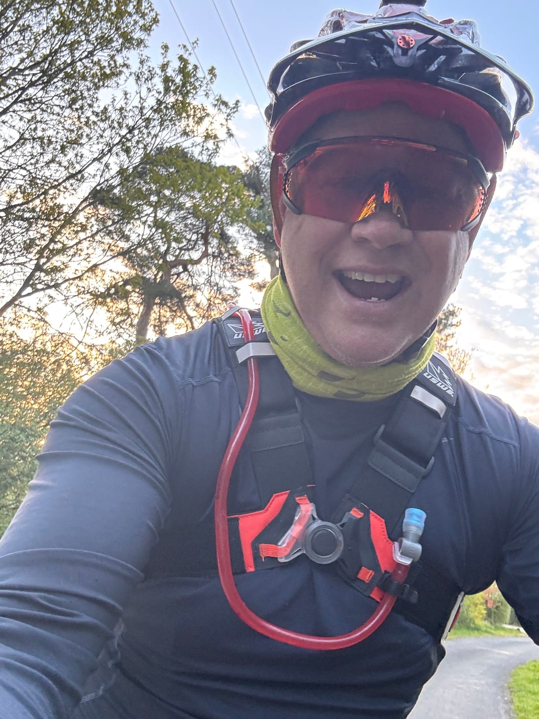 Customer photo review of Moto Hydro 3L Hydration Pack Outlet