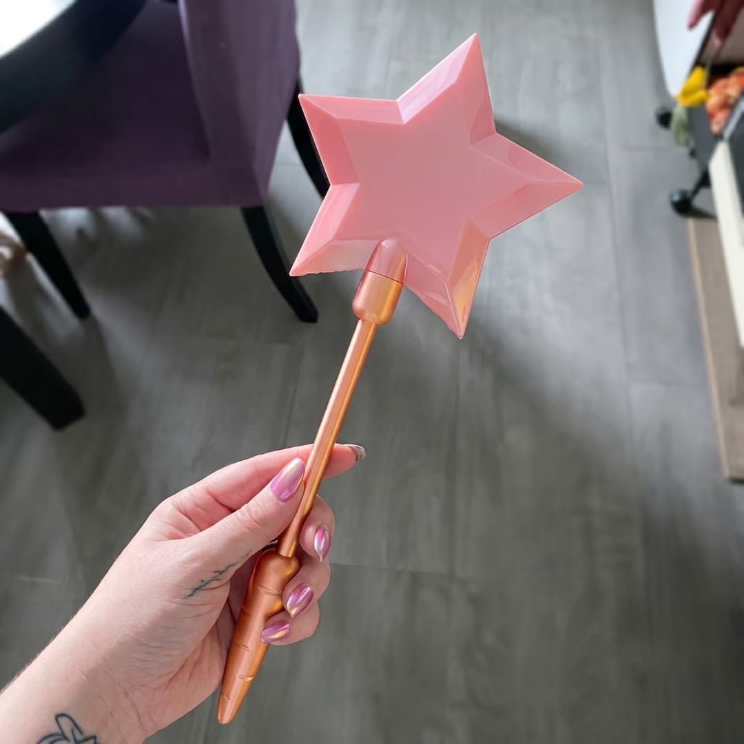 Customer photo review of MagicStar™ – La Varita para Pagar