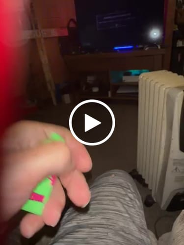 Customer video review of WATERMELON MARSHMALLOW 1.5ML VAPE