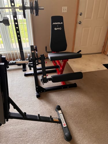 Customer photo review of TAWERET™  1:1 Cable Ratio Leg Extension and Curl Machine