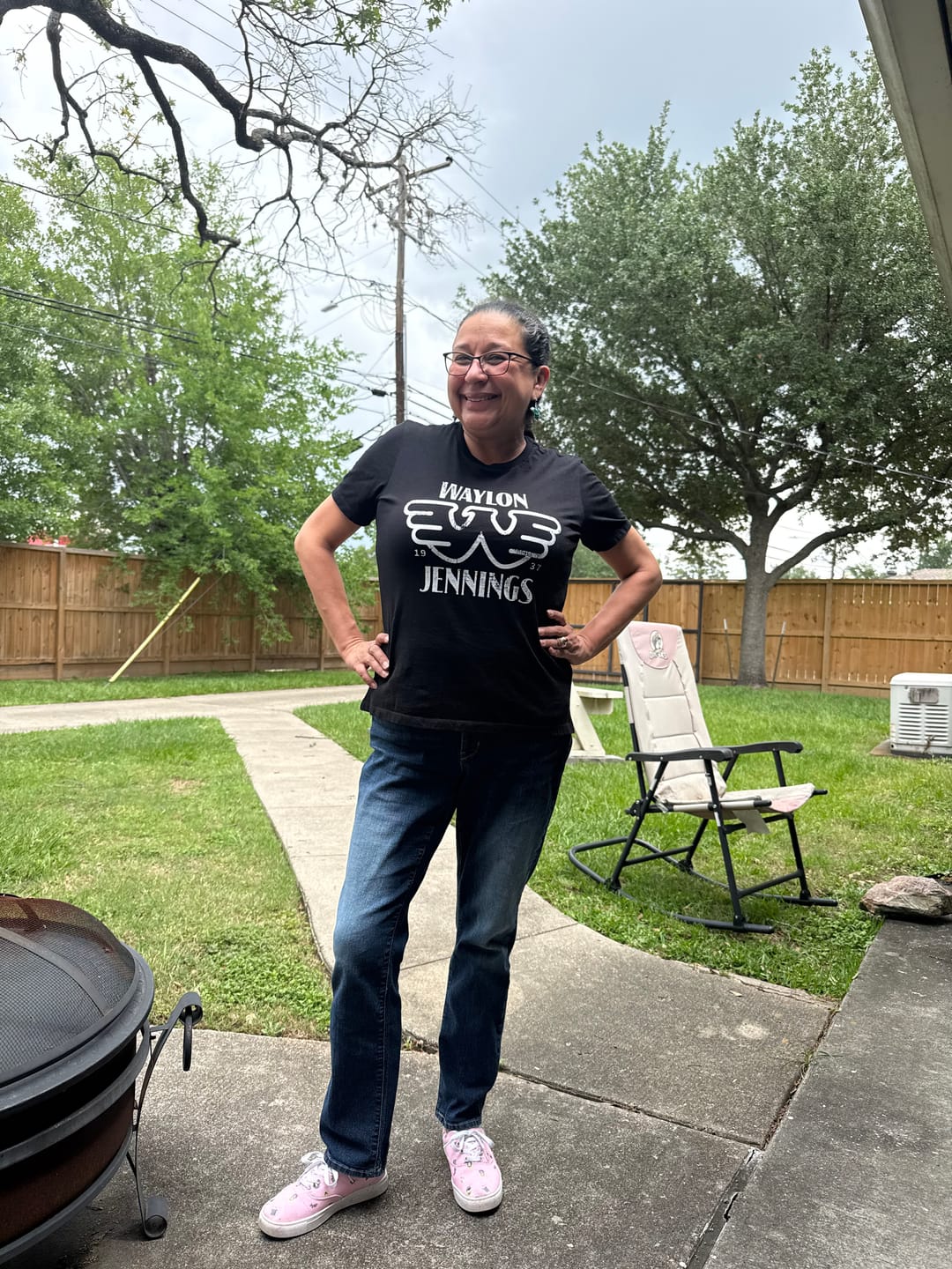 Customer photo review of Waylon Jennings Est. 1937 Flying W Symbol Womens Tee Shirt