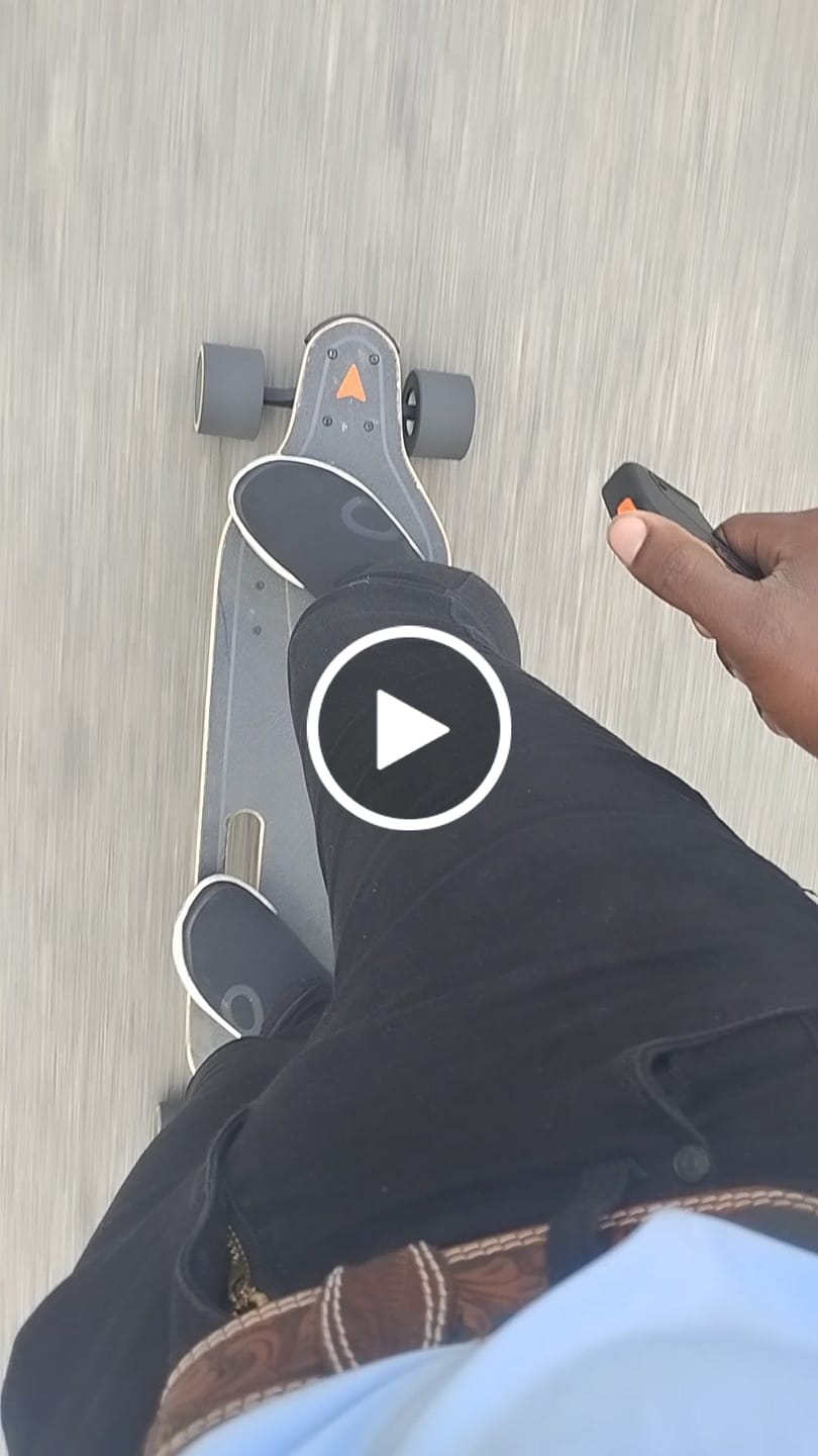 Customer video review of Refurbished Skateboard(the US only)