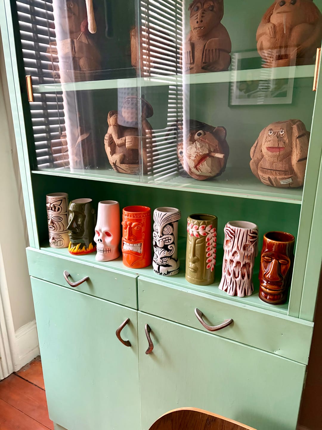 Customer photo review of Ceramic Tiki Mugs, Set of 8 - 18-23.5oz - Perfect for Exotic Cocktails, Iced Tea, Soda, Mai Tai, Long Island