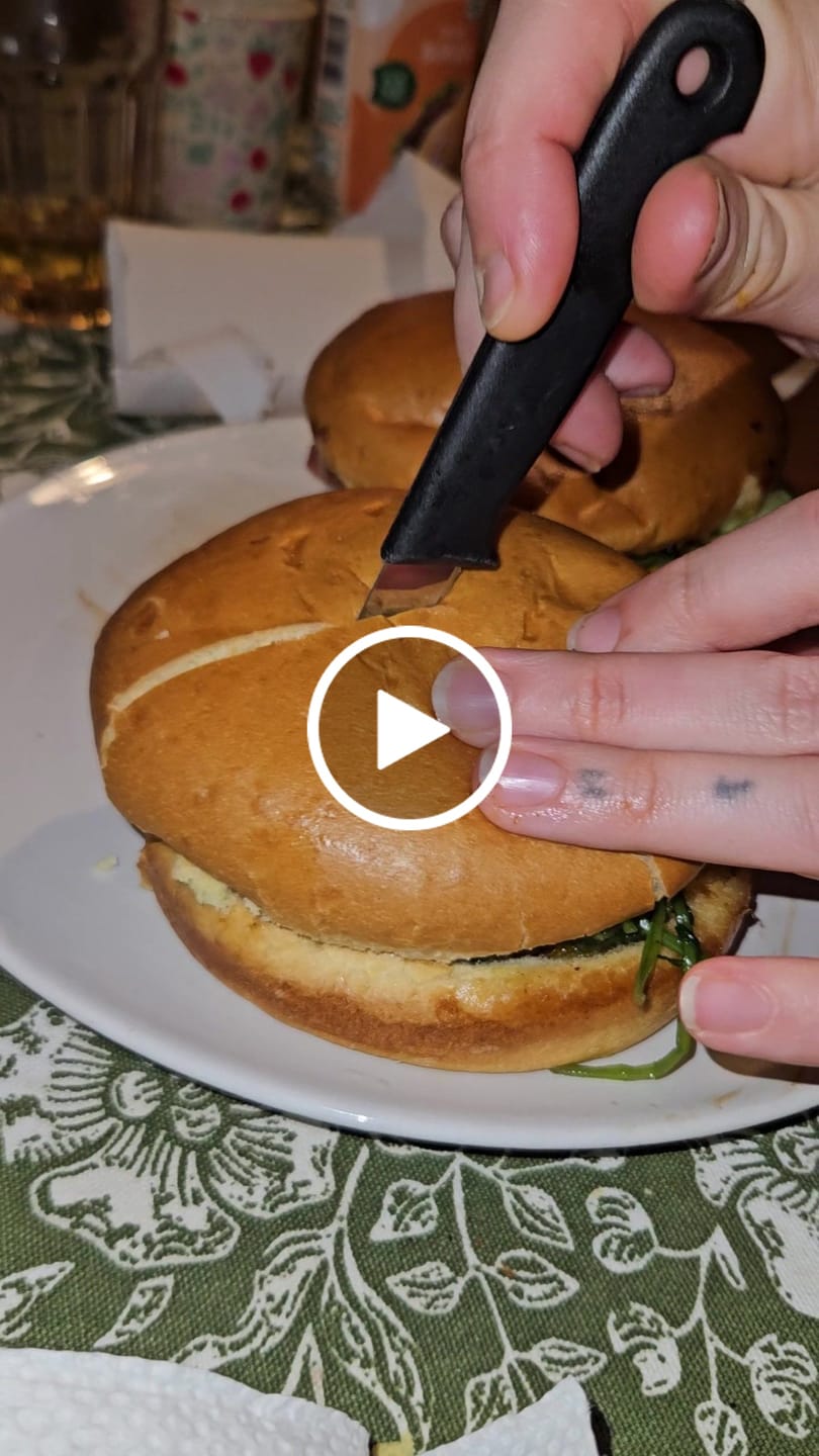 Customer video review of Maxi Potato Rolls • 80gr