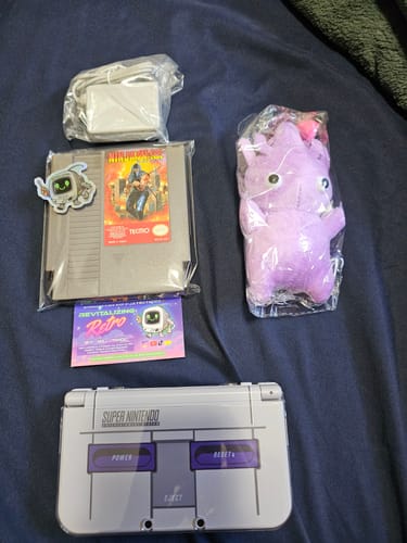 Customer photo review of New Nintendo 3DS XL Handheld Console - SNES