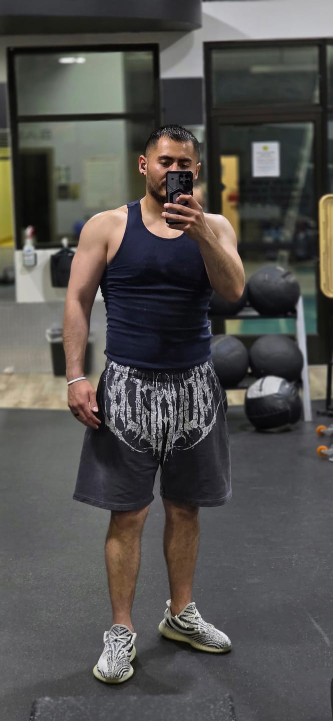 Customer photo review of 1011 - Dark Wave Shorts