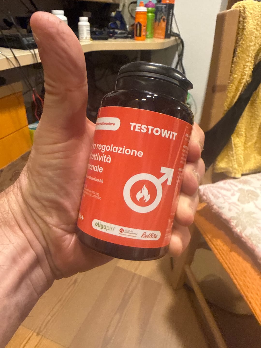 Kundrecension med bild av TESTOWIT – Hormonbalans 120 kapslar NY