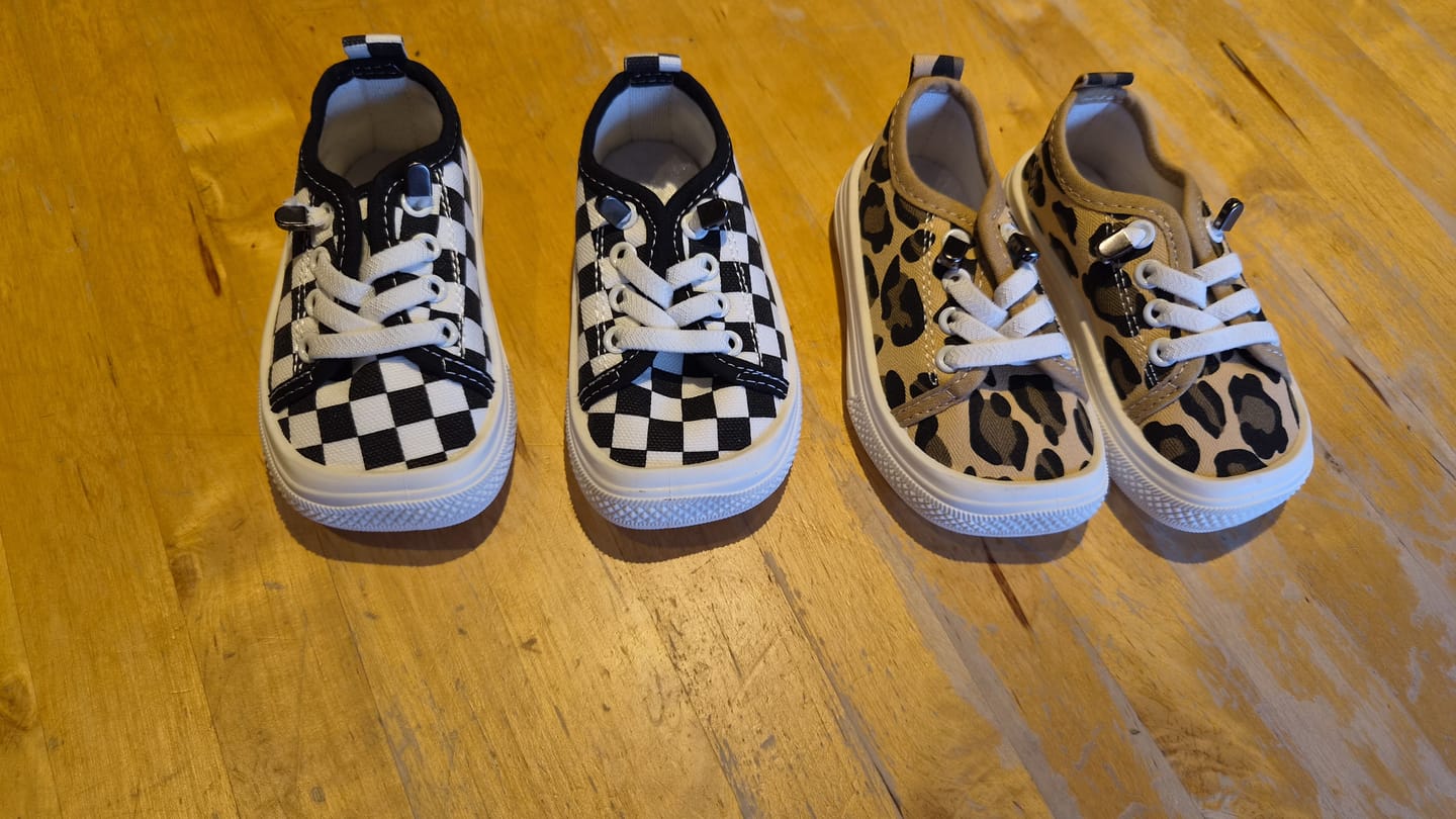 Customer photo review of Ergonomische Barfuß-Sneaker für Kinder - FlexiSteps