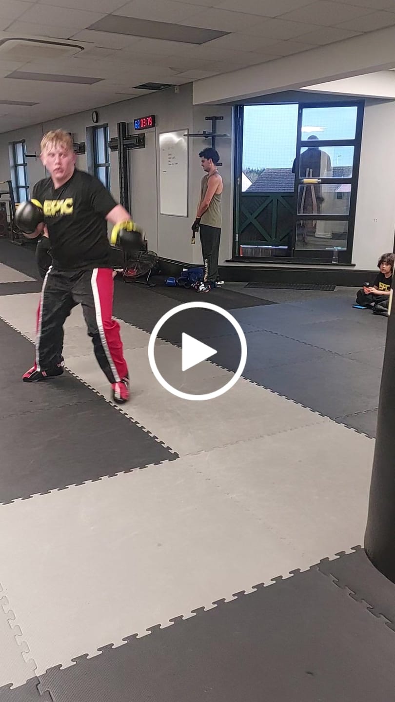 Customer video review of TOP TEN Kicks "Superlight" for competition