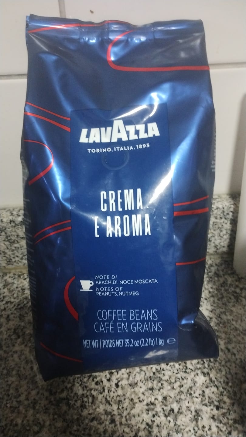Customer photo review of Lavazza Crema e Aroma 1 kg Grano Entero