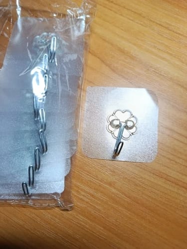 Customer photo review of Transparent Double-sided Adhesive Wall Hooks