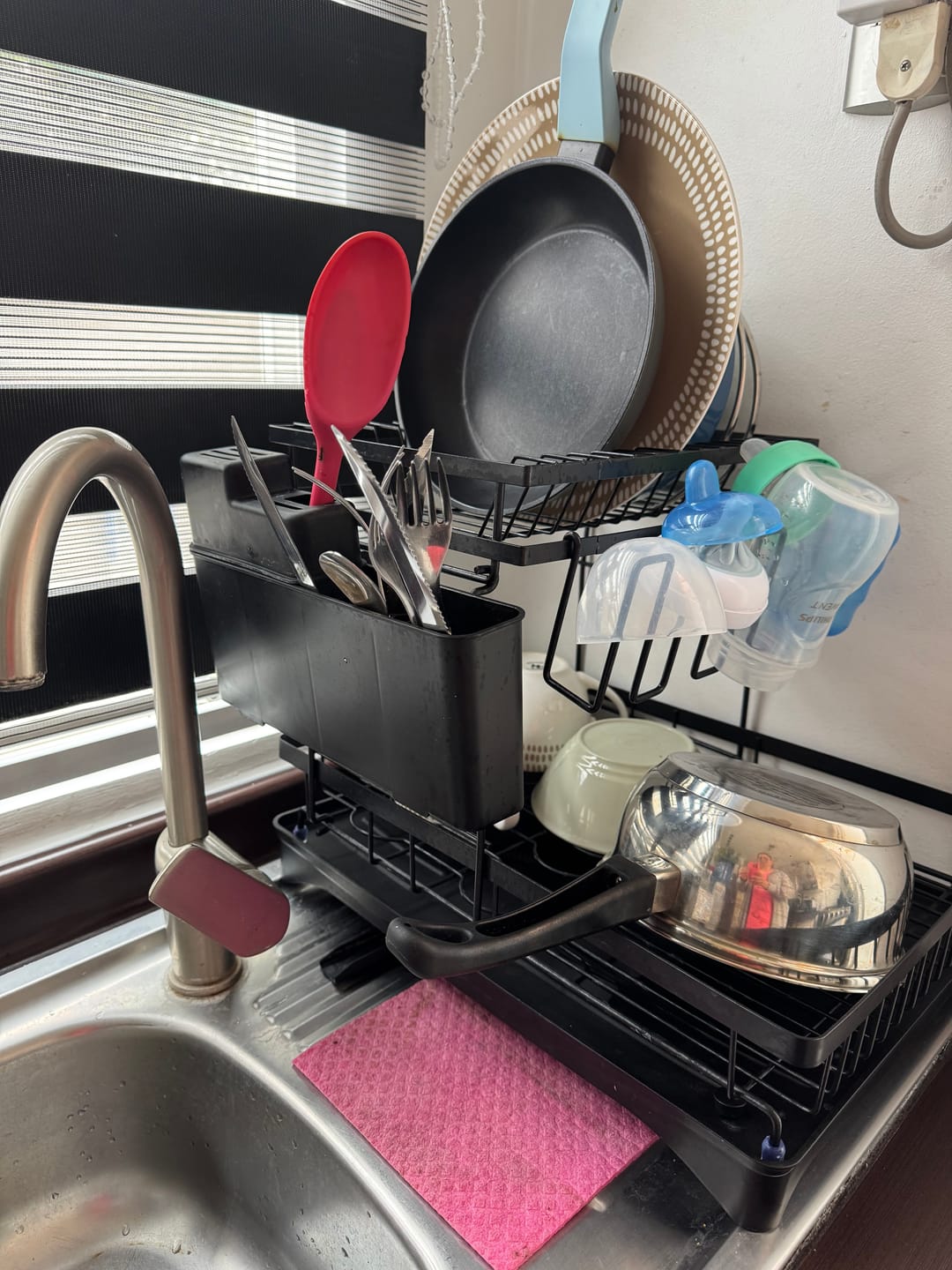 Customer photo review of Escurridor De Platos 2 Niveles Secador Desmontable Loza Inoxidable Rack